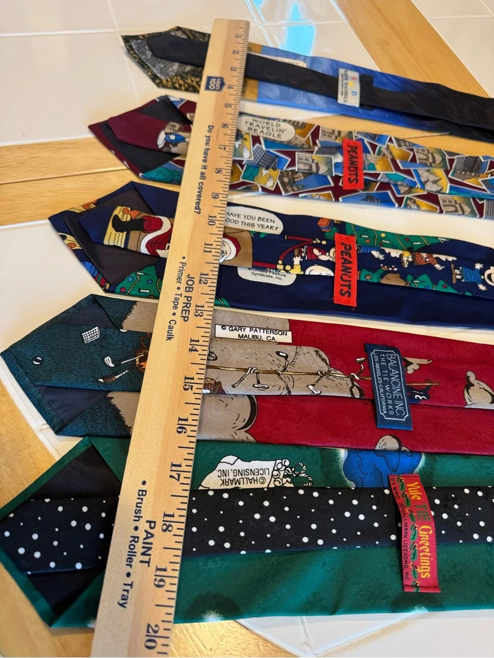 Vintage Novelty Necktie Lot of 5 Peanuts Christmas Golf Elephant Travel Ties